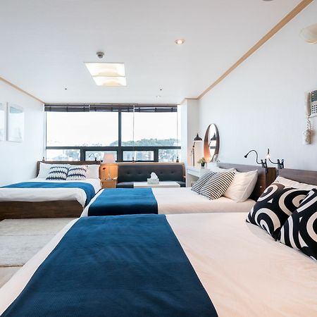 Willow House Hongdae Seoul Bagian luar foto
