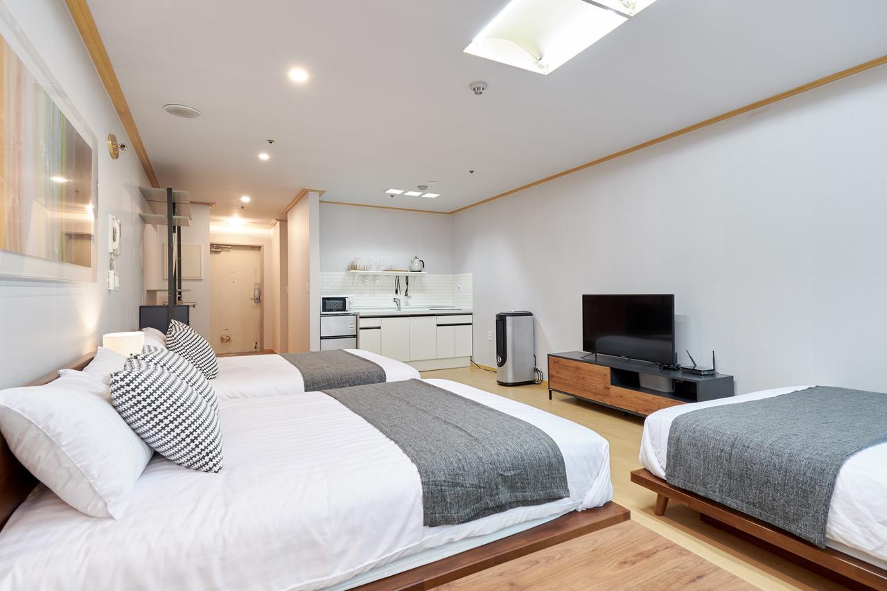 Willow House Hongdae Seoul Bagian luar foto
