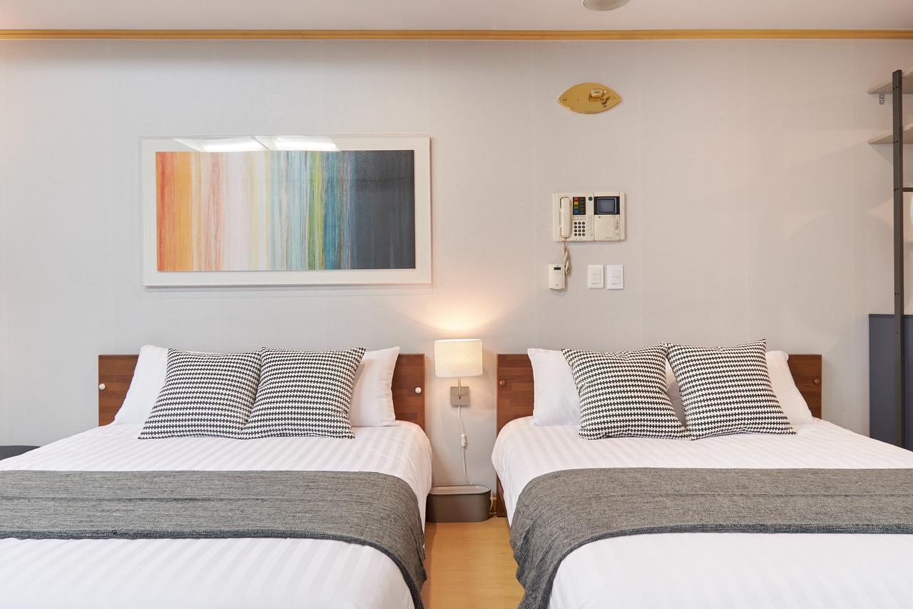 Willow House Hongdae Seoul Bagian luar foto