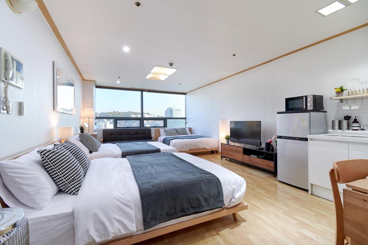 Willow House Hongdae Seoul Bagian luar foto