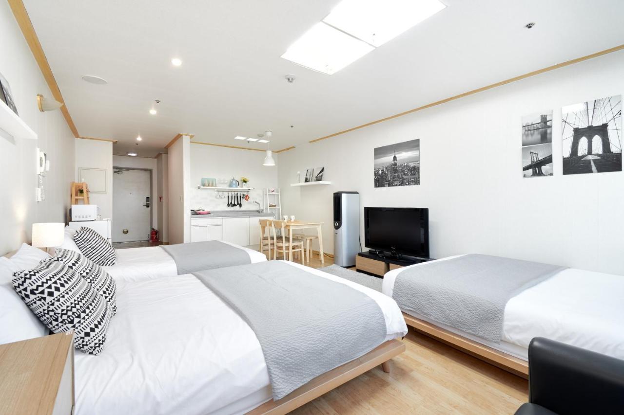 Willow House Hongdae Seoul Bagian luar foto
