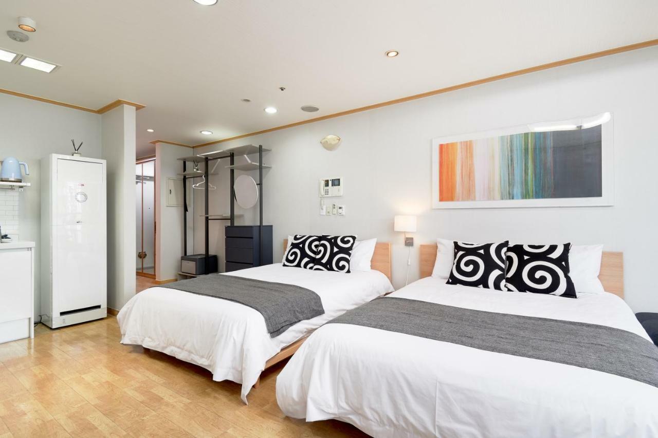 Willow House Hongdae Seoul Bagian luar foto