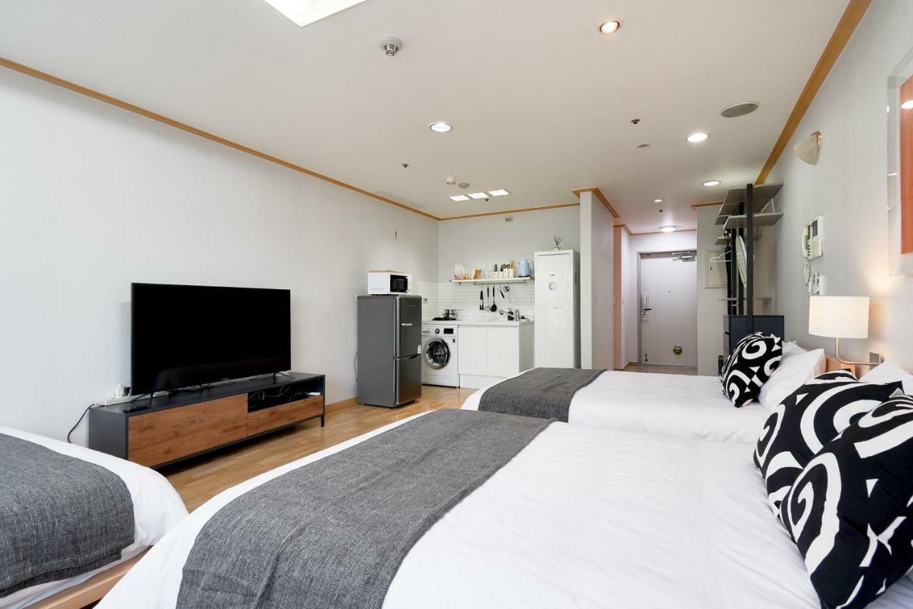 Willow House Hongdae Seoul Bagian luar foto